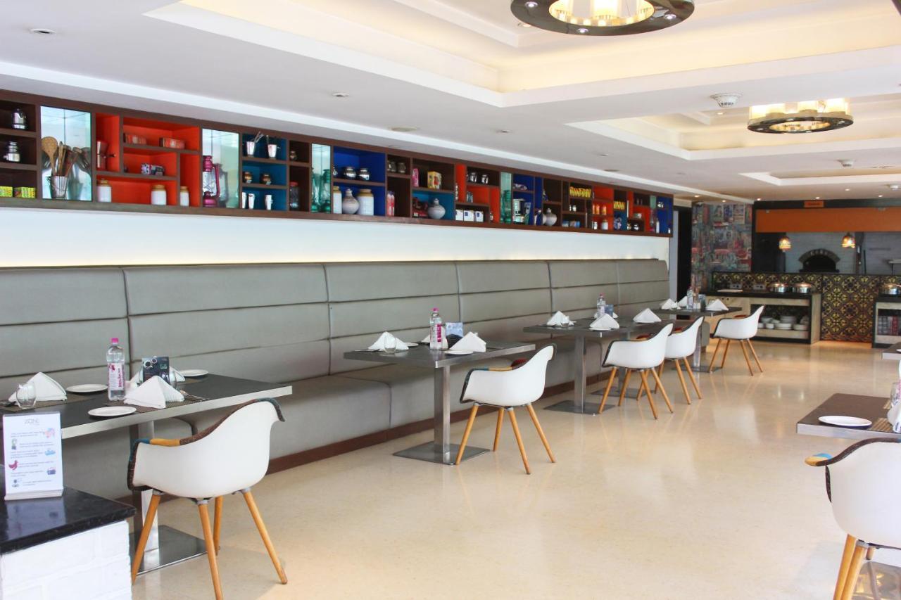 Zone By The Park , Bani Park Jaipur Hotel Luaran gambar